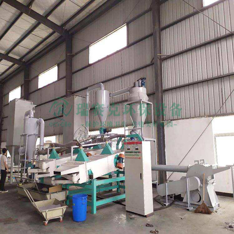 動(dòng)力電池裝機(jī)放量，回收再利用市場(chǎng)潛力十足。